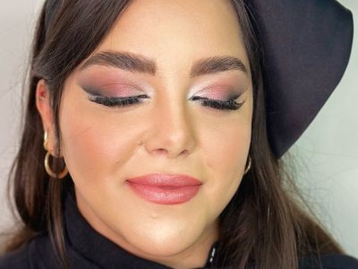 اینم از میکاپ با سایه ی لایت لایزر تقدیم…